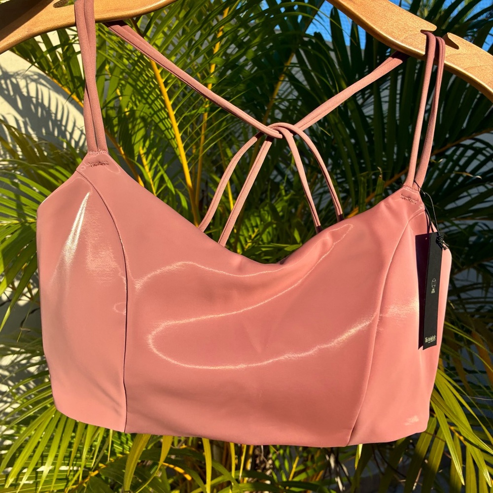 Victoria’s Secret VSX Elevate Liquid Shine Sports Bra NWT XL Dusty Rose Strappy